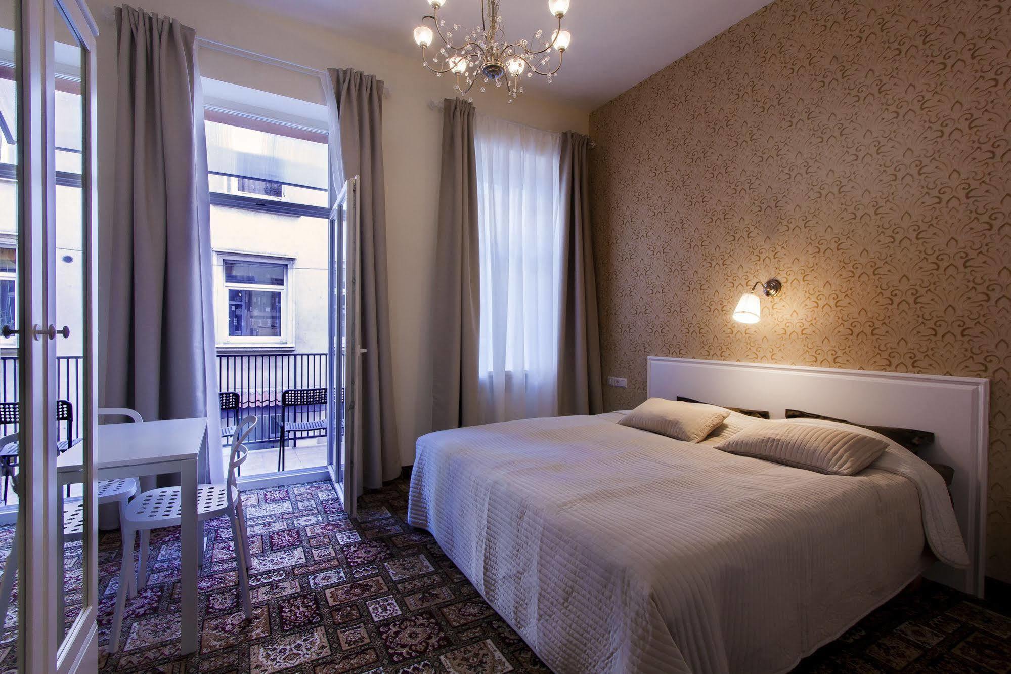 Real House Aparthotel VNO Exterior foto
